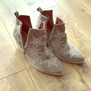 Jeffrey Campbell Cromwell Star Western boot